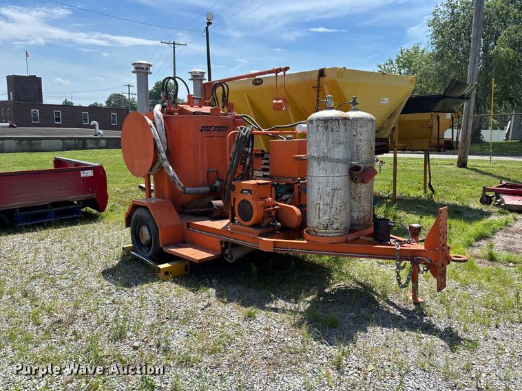 image for item DV4428 Berry Corporation BMA-100P melter applicator