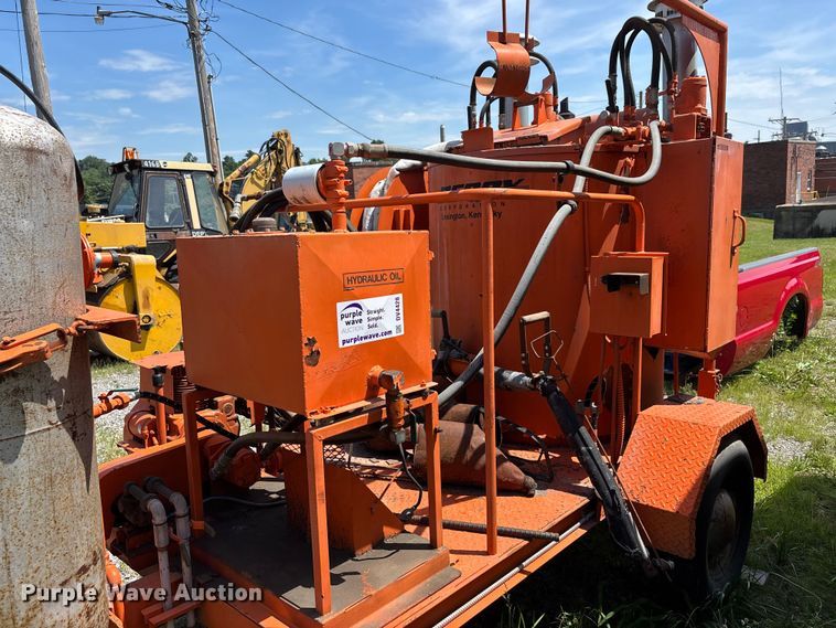 image for item DV4428 Berry Corporation BMA-100P melter applicator