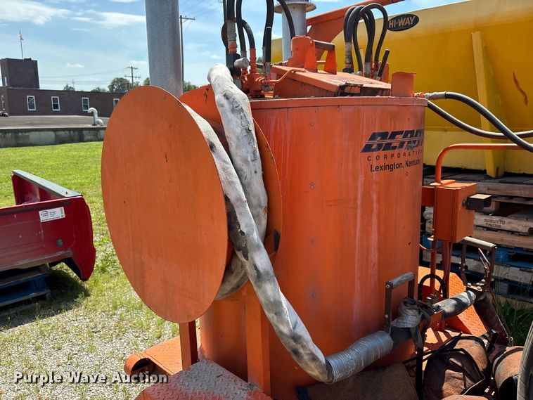 image for item DV4428 Berry Corporation BMA-100P melter applicator