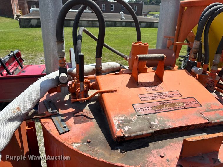 image for item DV4428 Berry Corporation BMA-100P melter applicator