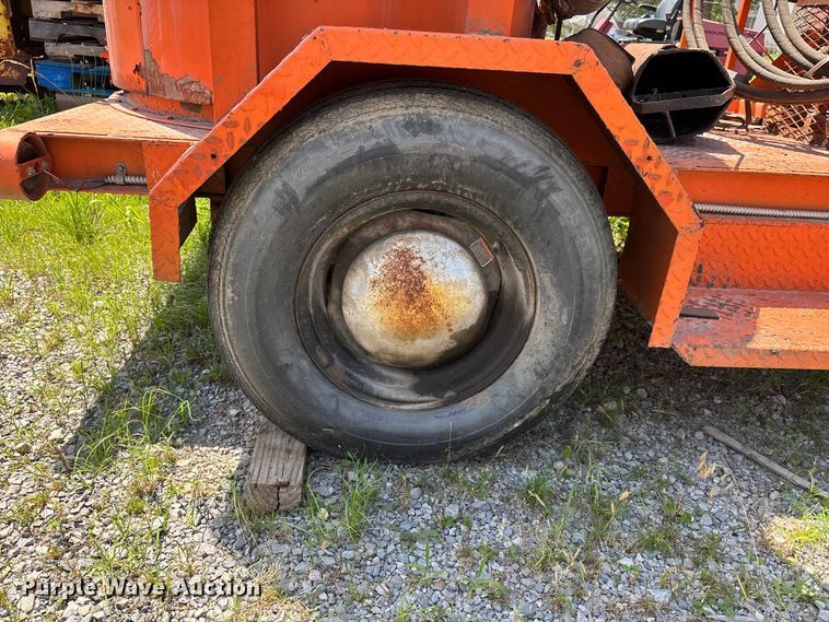 image for item DV4428 Berry Corporation BMA-100P melter applicator