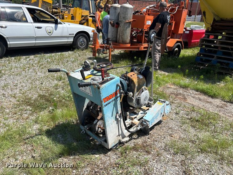image for item DV4429 Target concrete saw