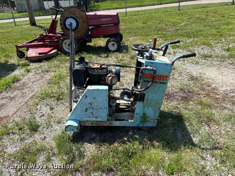 image for item DV4429 Target concrete saw