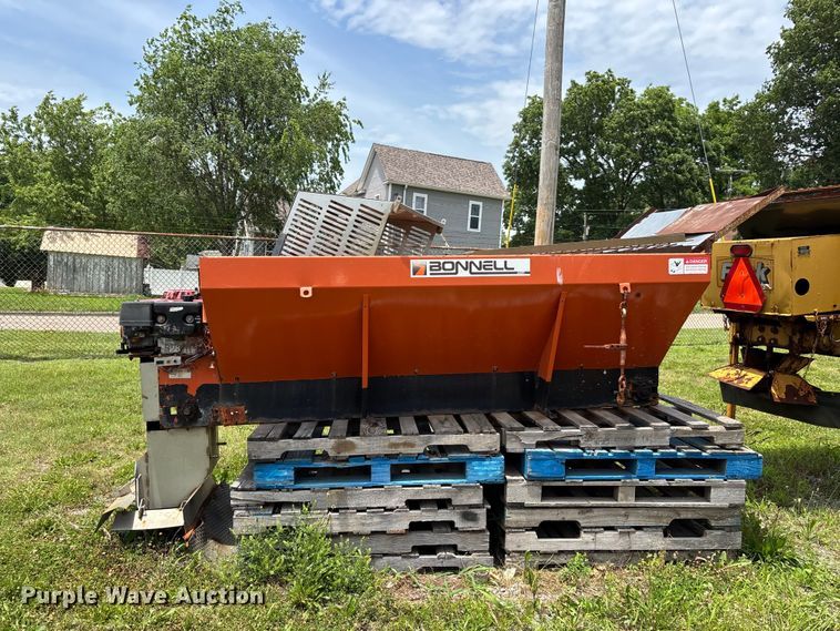 image for item DV4432 Bonner BJV-834-F  spreader