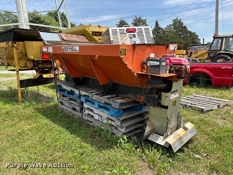 image for item DV4432 Bonner BJV-834-F  spreader