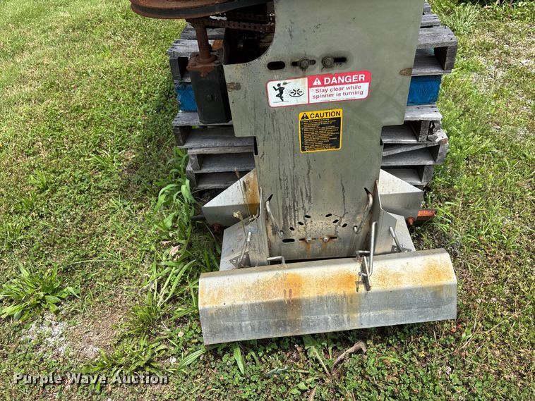 image for item DV4432 Bonner BJV-834-F  spreader