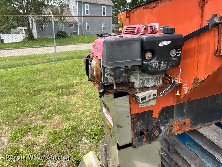 image for item DV4432 Bonner BJV-834-F  spreader