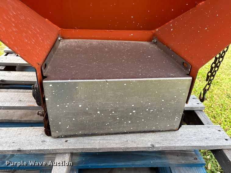 image for item DV4432 Bonner BJV-834-F  spreader