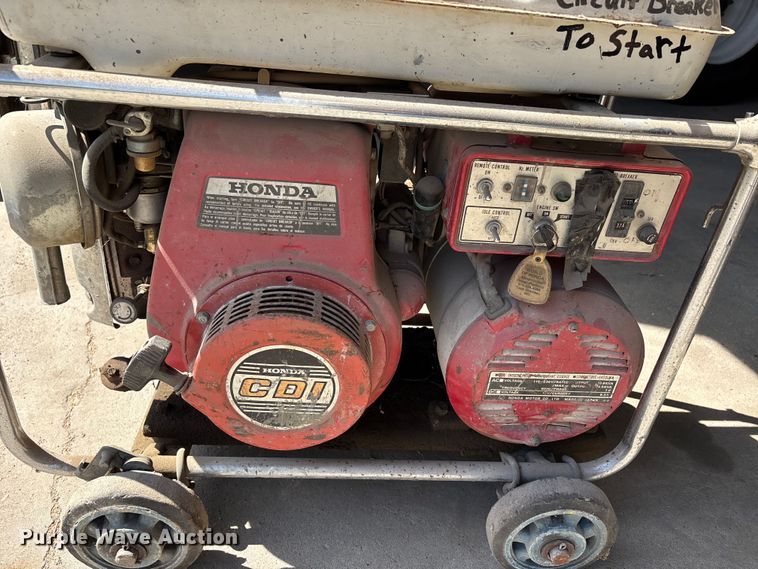 image for item DV4433 Honda ES4500 generator