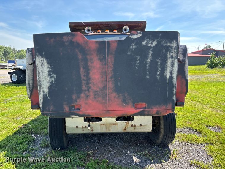 image for item DV4435 1979 Chevrolet Bruin dump truck