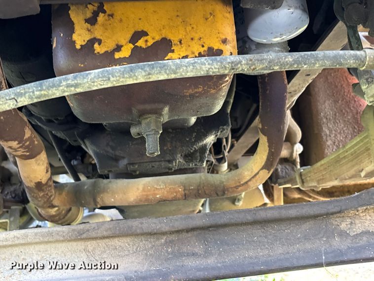 image for item DV4435 1979 Chevrolet Bruin dump truck