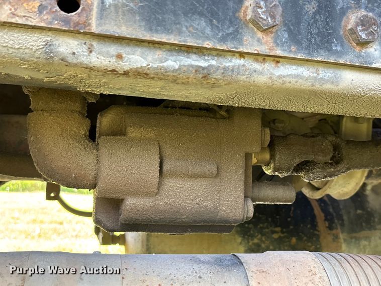 image for item DV4435 1979 Chevrolet Bruin dump truck