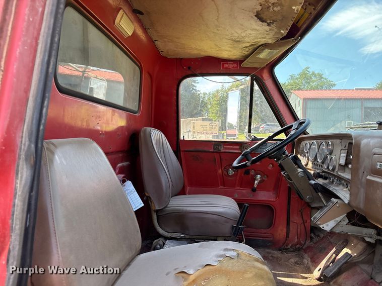 image for item DV4435 1979 Chevrolet Bruin dump truck