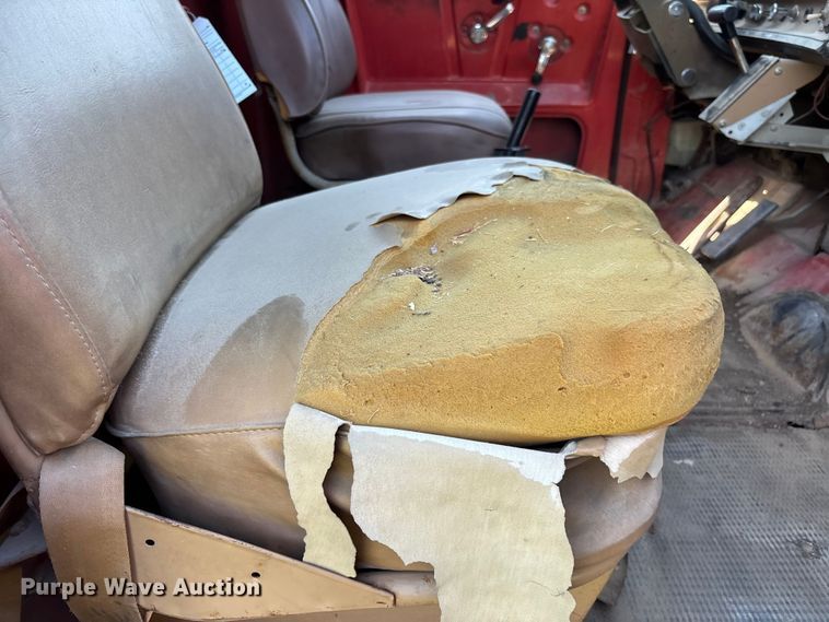 image for item DV4435 1979 Chevrolet Bruin dump truck