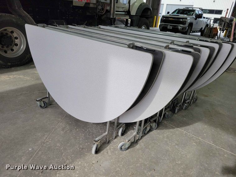 image for item DZ7212 (7) tables