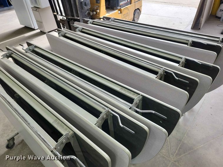 image for item DZ7212 (7) tables