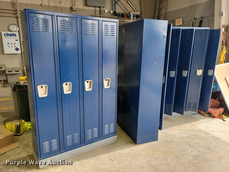 image for item DZ7214 Lockers