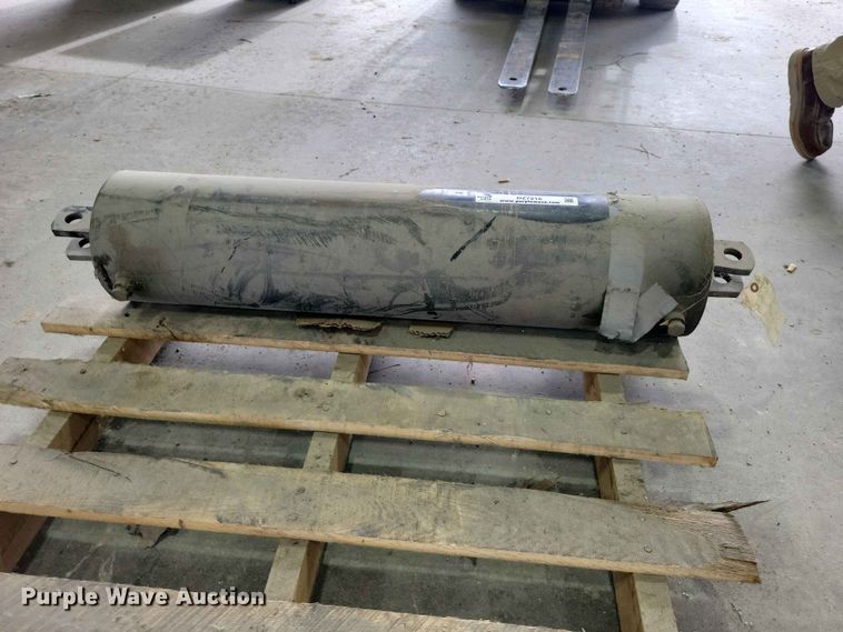 image for item DZ7216 Pack Mule air cylinder