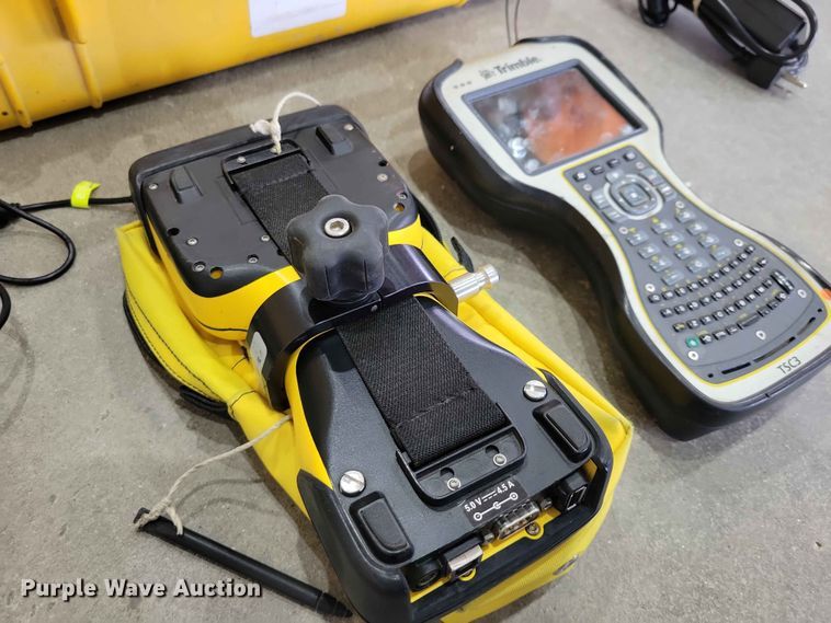 image for item DZ7218 Trimble R8 Model 2 GPS