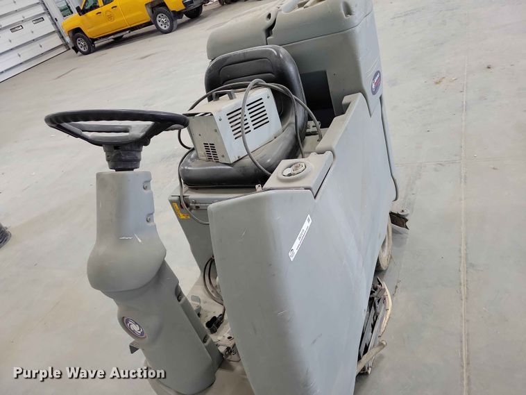 image for item DZ7219 Advance Advenger floor scrubber