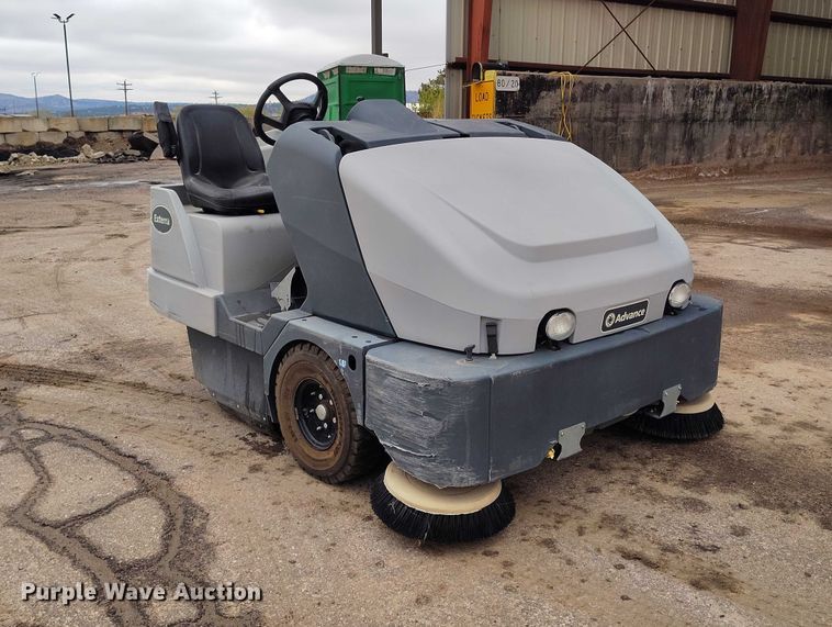 image for item ED0043 Advance Exterra 6340 floor sweeper