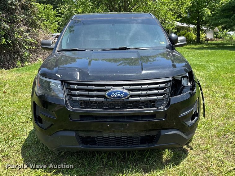 image for item ED2272 2019 Ford Explorer Police Interceptor SUV