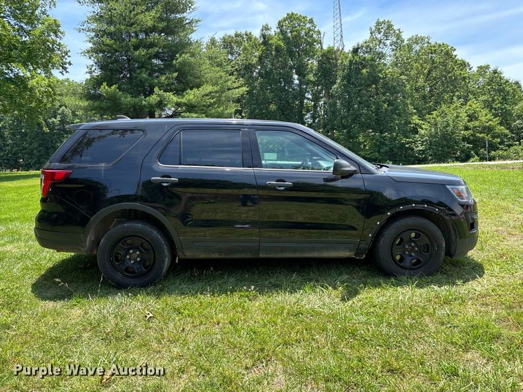 image for item ED2272 2019 Ford Explorer Police Interceptor SUV