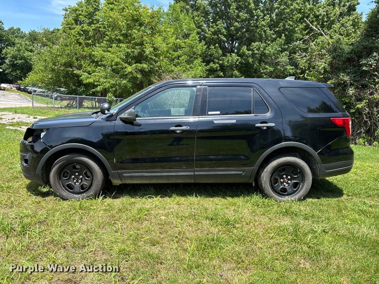 image for item ED2272 2019 Ford Explorer Police Interceptor SUV