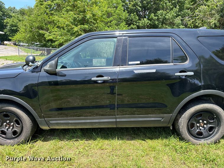 image for item ED2272 2019 Ford Explorer Police Interceptor SUV