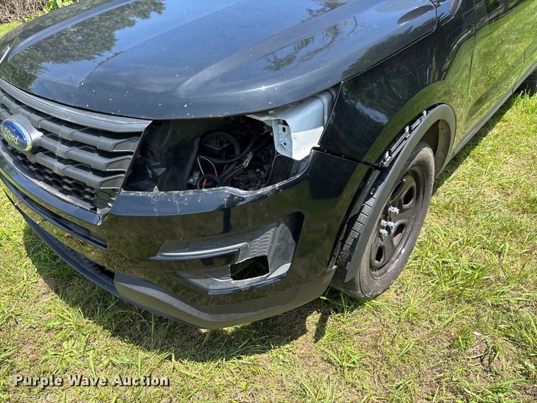 image for item ED2272 2019 Ford Explorer Police Interceptor SUV