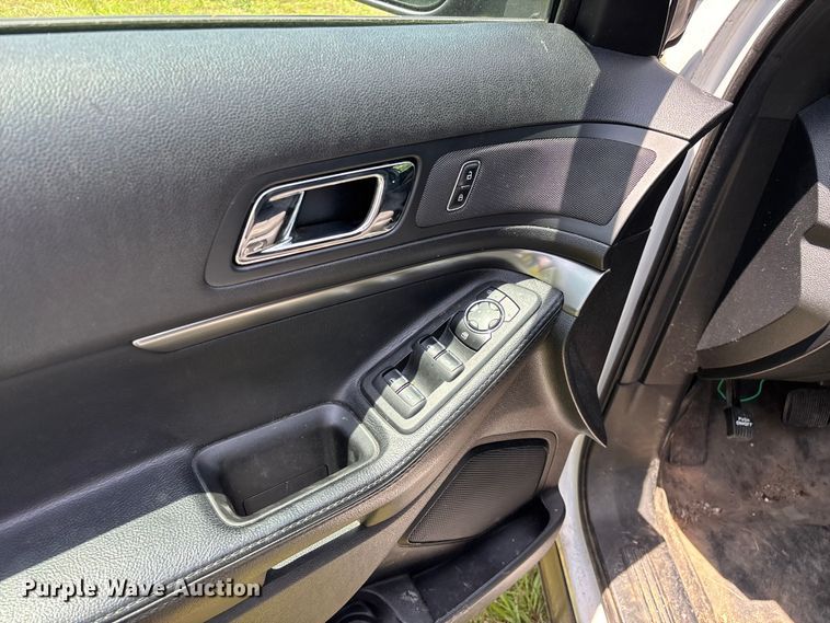 image for item ED2272 2019 Ford Explorer Police Interceptor SUV