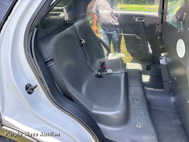 image for item ED2272 2019 Ford Explorer Police Interceptor SUV