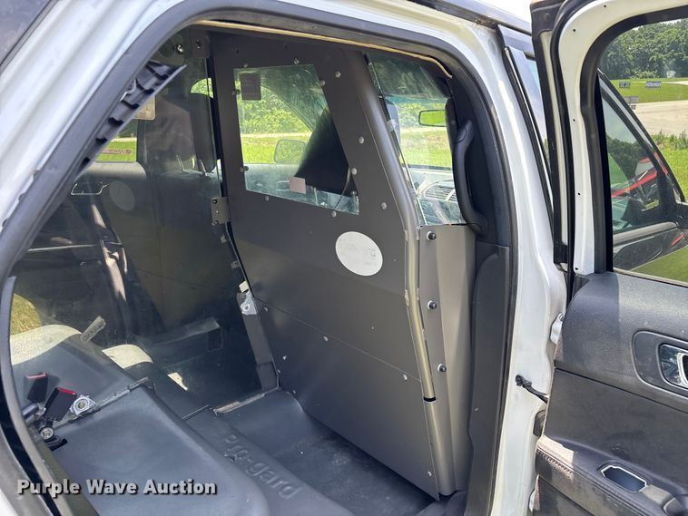 image for item ED2272 2019 Ford Explorer Police Interceptor SUV