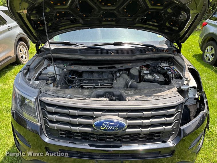 image for item ED2272 2019 Ford Explorer Police Interceptor SUV