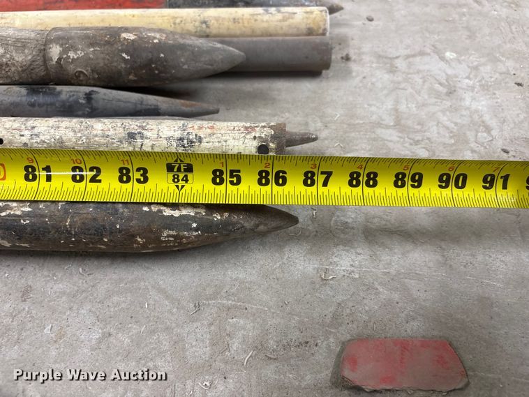 image for item EI5861 Surveying equipment