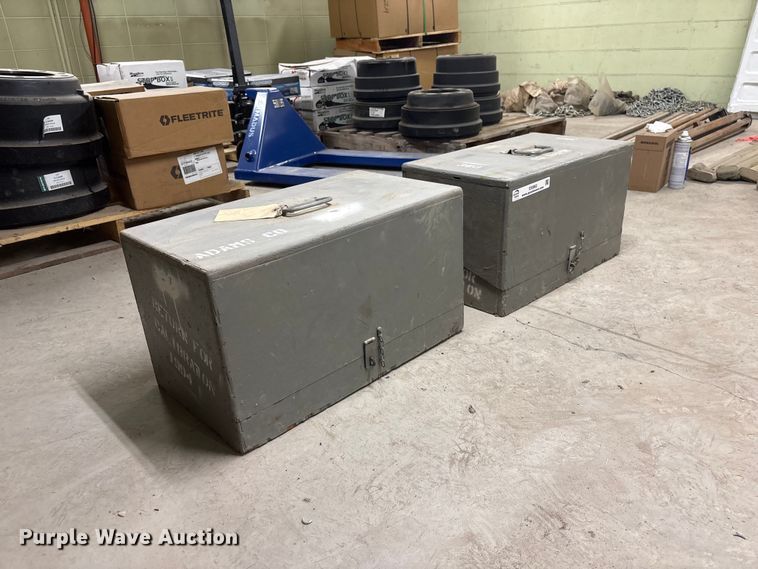 image for item EI5862 Ohaus scales