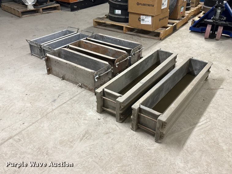 image for item EI5863 (7) concrete strength test forms