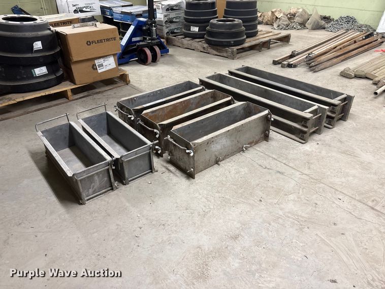 image for item EI5863 (7) concrete strength test forms