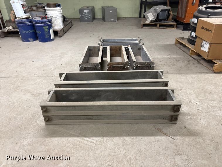 image for item EI5863 (7) concrete strength test forms