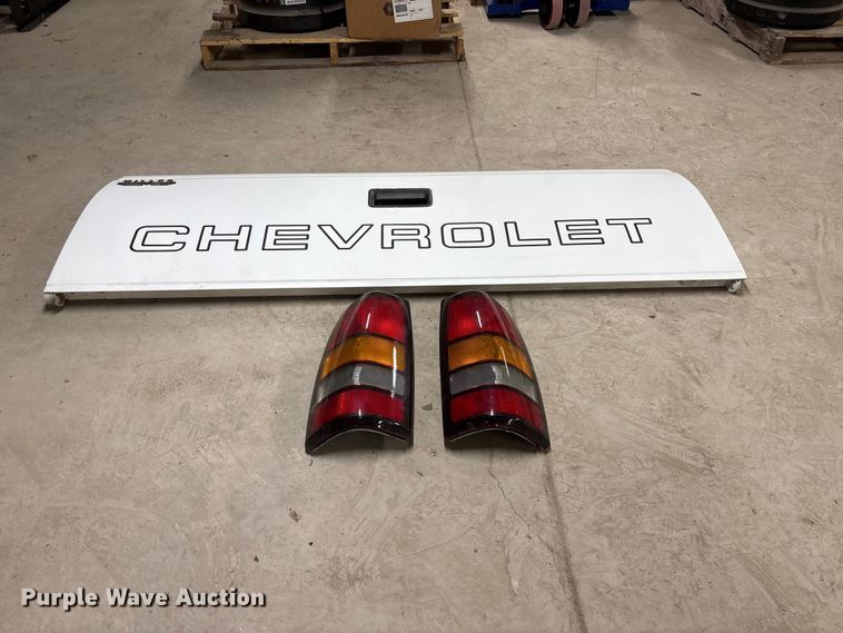 image for item EI5867 Automotive parts