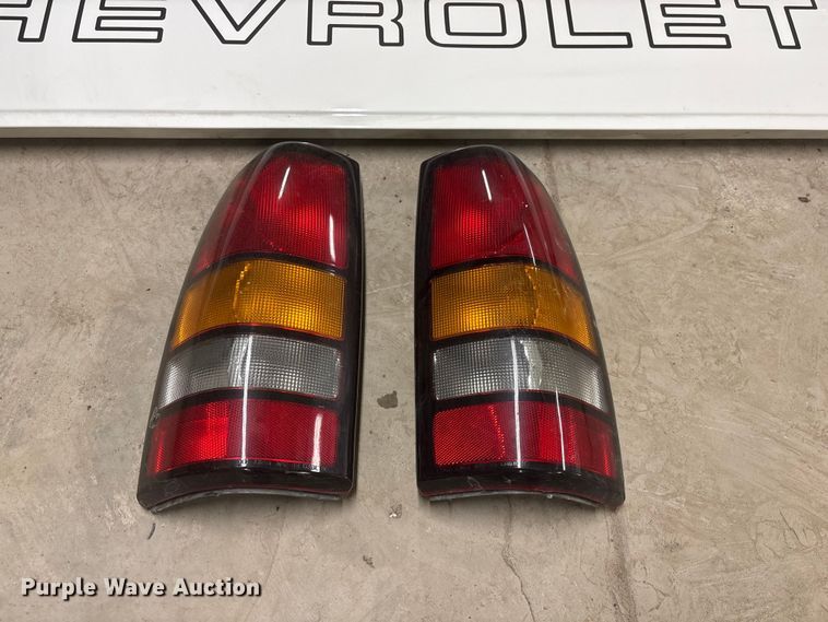 image for item EI5867 Automotive parts