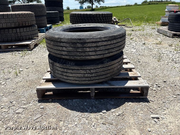 image for item EI5877 (2) Rainier ST R525 215/75R17.5 tires