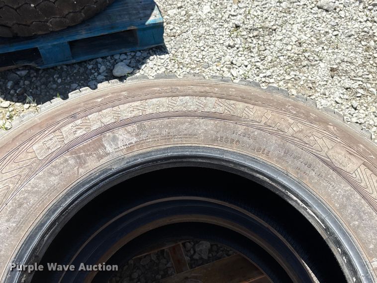 image for item EI5878 (2) General Tire Grabber OD 11R22.5 tires