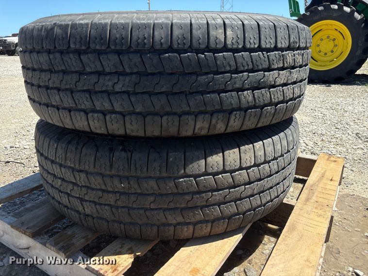 image for item EI5879 (2) Goodyear Wrangler P265/70R17 tires