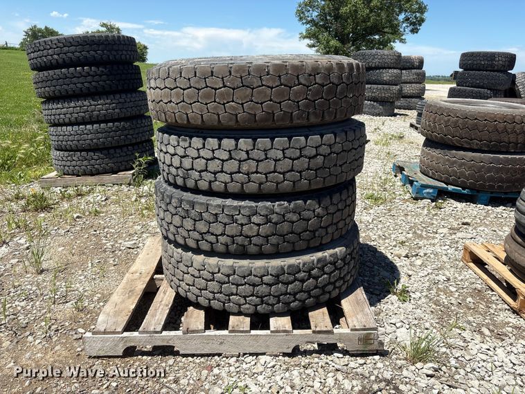 image for item EI5882 (4) Dayton D620D 11R22.5 tires