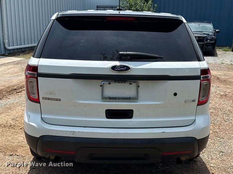 image for item EN0314 2015 Ford Explorer Police SUV