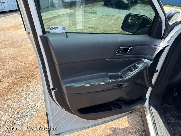 image for item EN0314 2015 Ford Explorer Police SUV