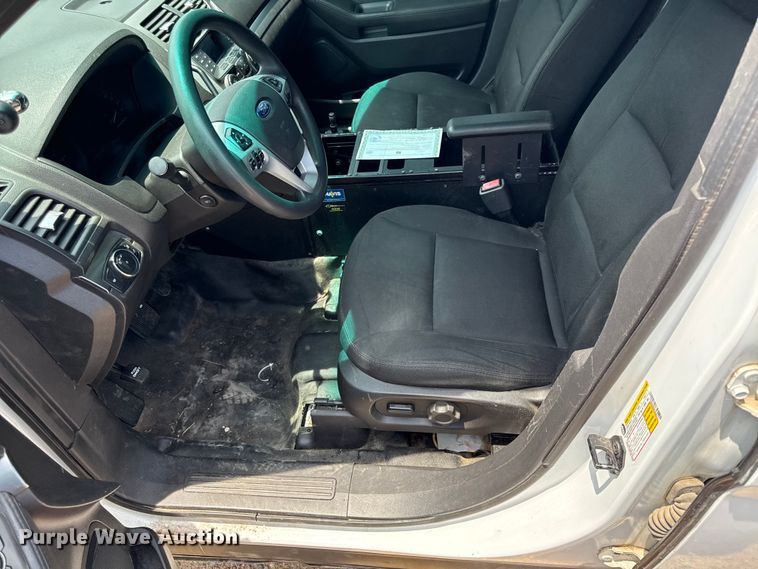 image for item EN0314 2015 Ford Explorer Police SUV