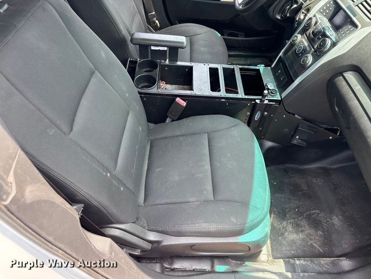 image for item EN0314 2015 Ford Explorer Police SUV