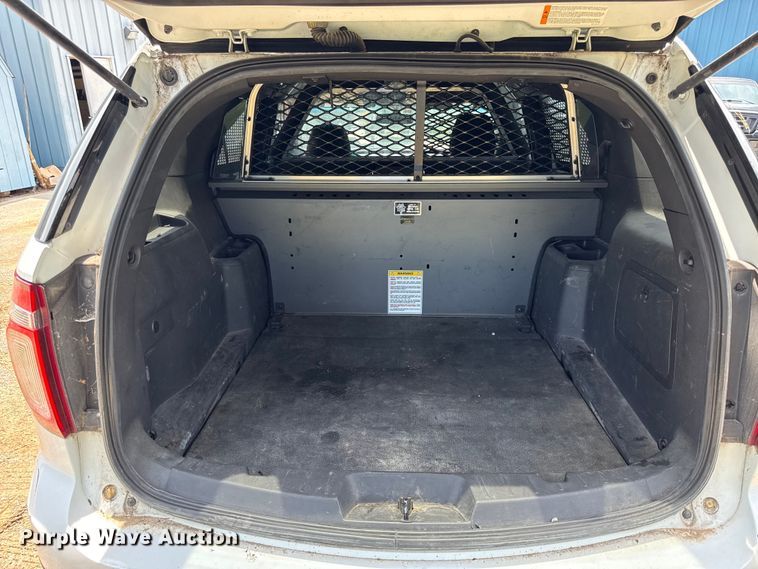 image for item EN0314 2015 Ford Explorer Police SUV